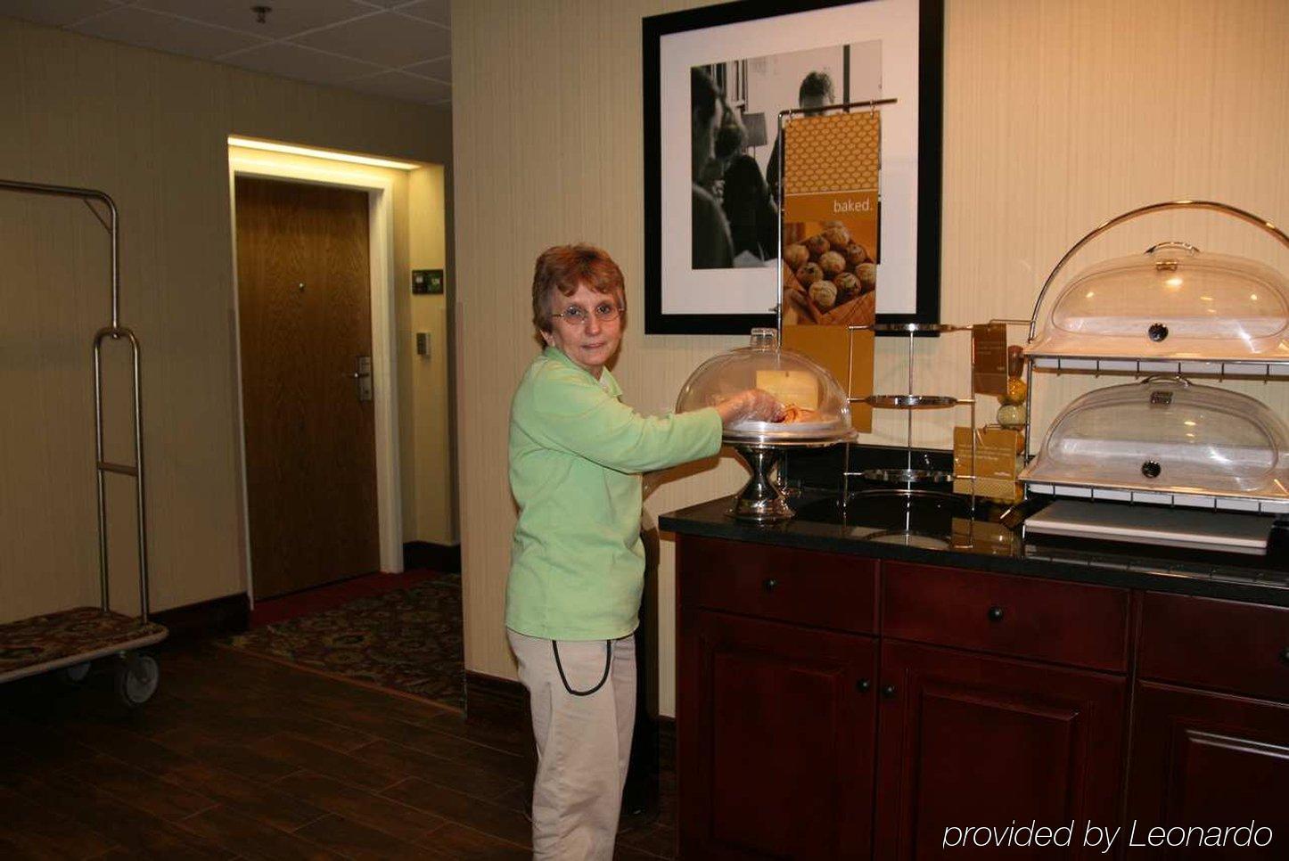 Holiday Inn Express - New Albany Restaurant foto